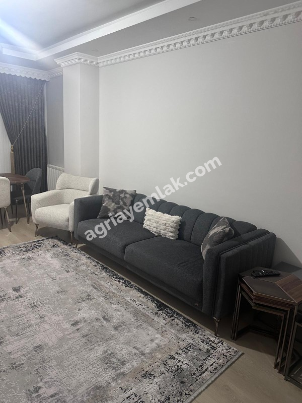 CENAS OTEL KARŞISINDA K-B.CEPHELİ 4. KAT 120M2 SATILIK 2+1 DAİRE
