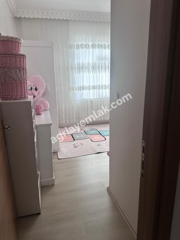 CENAS OTEL KARŞISINDA K-B.CEPHELİ 4. KAT 120M2 SATILIK 2+1 DAİRE