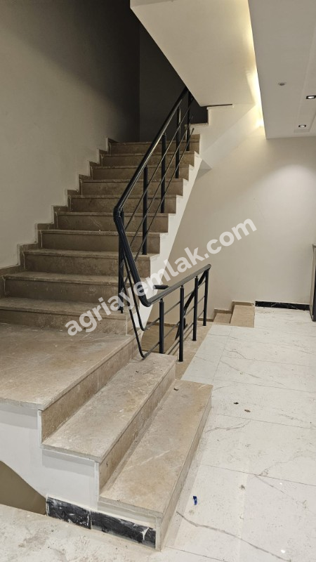 Bey sitesi ATSO karşısı Satılık 2+1 Daire (0 Yaşında, 66 M2)