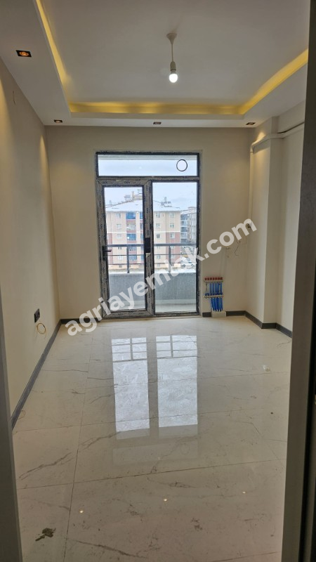 Bey sitesi ATSO karşısı Satılık 2+1 Daire (0 Yaşında, 66 M2)
