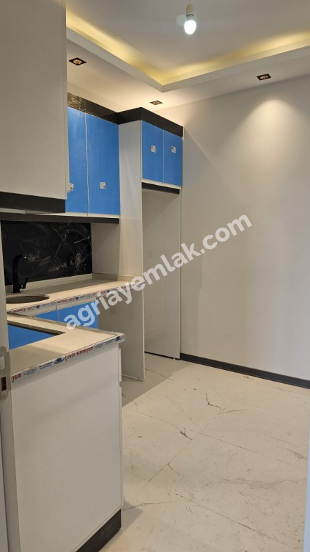 Bey sitesi ATSO karşısı Satılık 2+1 Daire (0 Yaşında, 66 M2)