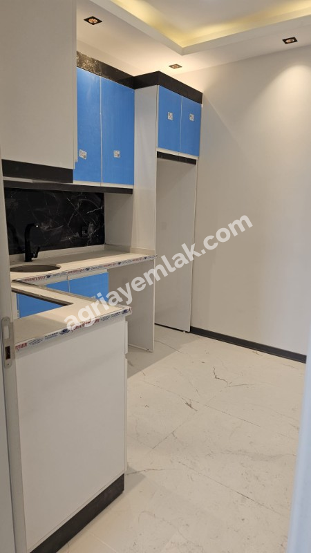 Bey sitesi ATSO karşısı Satılık 2+1 Daire (0 Yaşında, 66 M2)