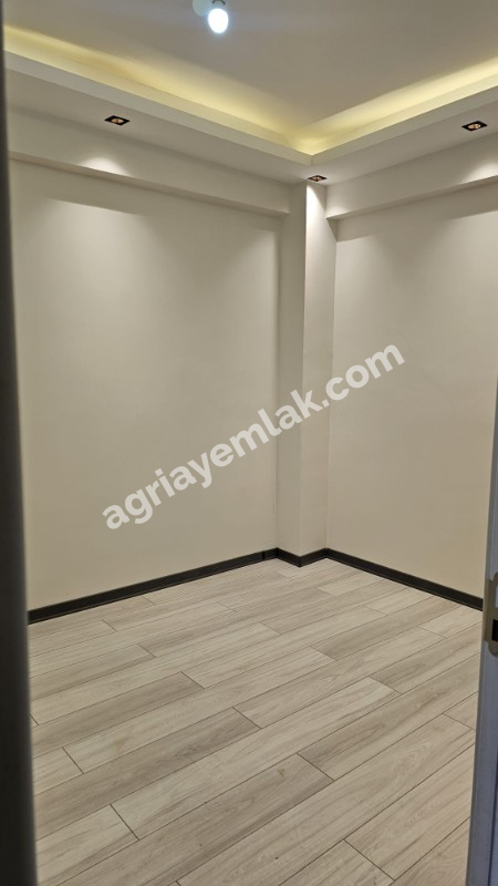 Bey sitesi ATSO karşısı Satılık 2+1 Daire (0 Yaşında, 66 M2)