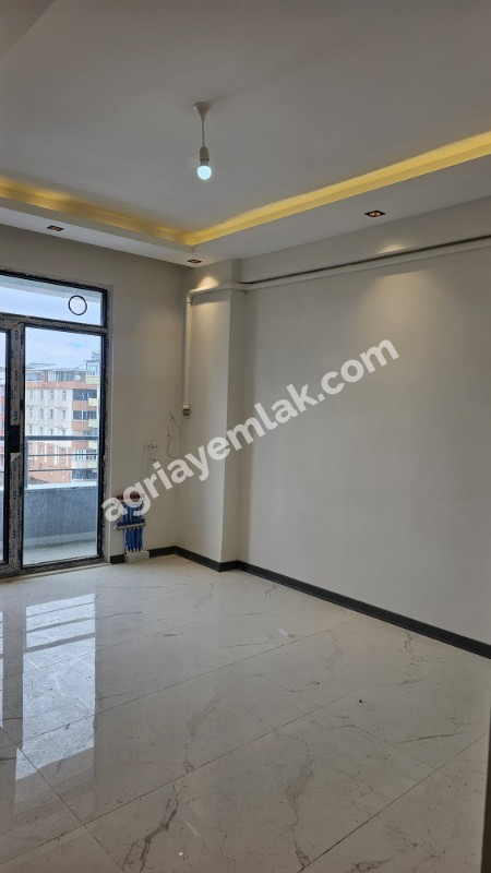 Bey sitesi ATSO karşısı Satılık 2+1 Daire (0 Yaşında, 66 M2)