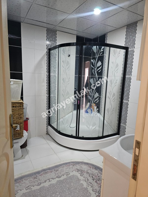 YETİŞTİRME YURDUNUN YANI 5.KAT DUBLEX 5+2+TERAS SATILIK DAİRE