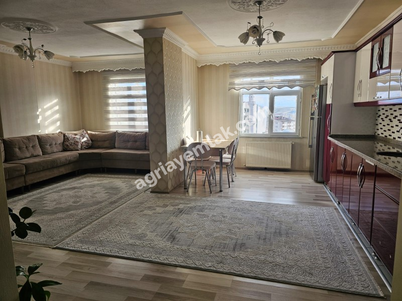 YETİŞTİRME YURDUNUN YANI 5.KAT DUBLEX 5+2+TERAS SATILIK DAİRE