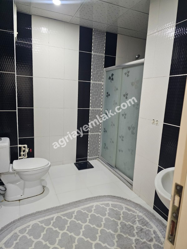 YETİŞTİRME YURDUNUN YANI 5.KAT DUBLEX 5+2+TERAS SATILIK DAİRE