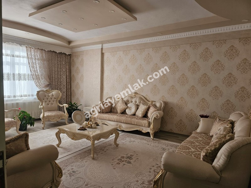 YETİŞTİRME YURDUNUN YANI 5.KAT DUBLEX 5+2+TERAS SATILIK DAİRE