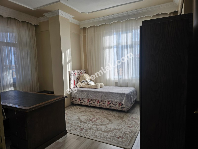 YETİŞTİRME YURDUNUN YANI 5.KAT DUBLEX 5+2+TERAS SATILIK DAİRE