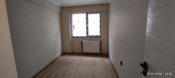 Antre Emlak'tan Kiralık Bahçelievler'de Hastane Yanı 2+1 Doğalgazlı Asansörlü Ebeveyn Banyolu Sıfır Daire
