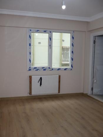 Antre Emlak'tan Kiralık Bahçelievler'de Hastane Yanı 2+1 Doğalgazlı Asansörlü Ebeveyn Banyolu Sıfır Daire