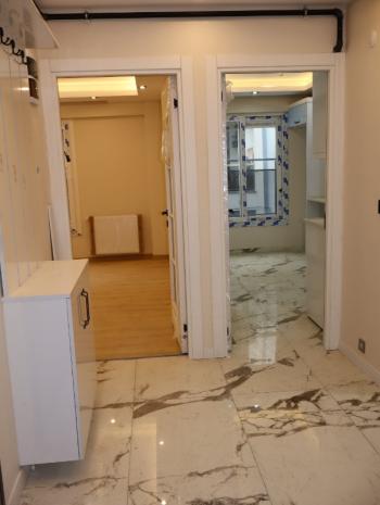 Antre Emlak'tan Kiralık Bahçelievler'de Hastane Yanı 2+1 Doğalgazlı Asansörlü Ebeveyn Banyolu Sıfır Daire