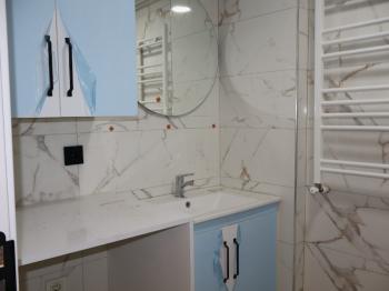 Antre Emlak'tan Kiralık Bahçelievler'de Hastane Yanı 2+1 Doğalgazlı Asansörlü Ebeveyn Banyolu Sıfır Daire