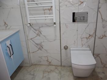 Antre Emlak'tan Kiralık Bahçelievler'de Hastane Yanı 2+1 Doğalgazlı Asansörlü Ebeveyn Banyolu Sıfır Daire