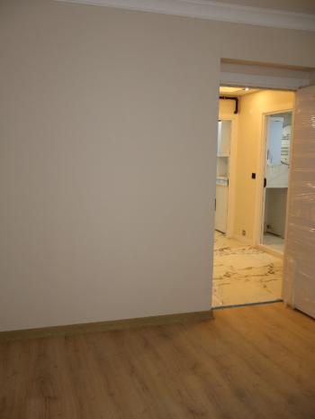 Antre Emlak'tan Kiralık Bahçelievler'de Hastane Yanı 2+1 Doğalgazlı Asansörlü Ebeveyn Banyolu Sıfır Daire
