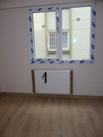 Antre Emlak'tan Kiralık Bahçelievler'de Hastane Yanı 2+1 Doğalgazlı Asansörlü Ebeveyn Banyolu Sıfır Daire