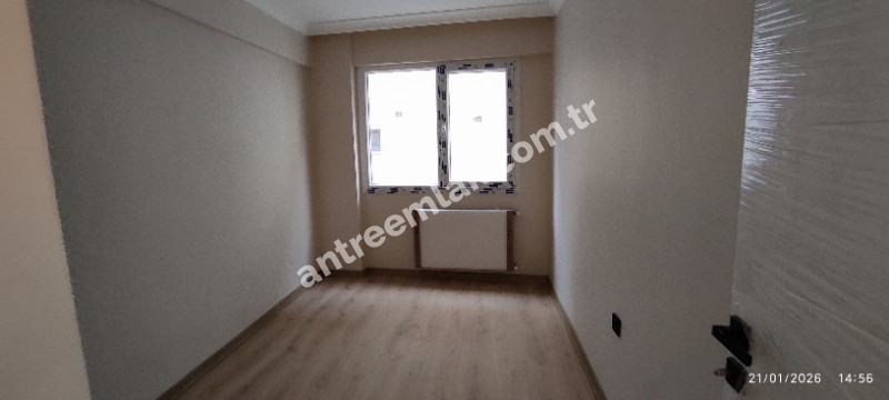 Antre Emlak'tan Kiralık Bahçelievler'de Hastane Yanı 2+1 Doğalgazlı Asansörlü Ebeveyn Banyolu Sıfır Daire