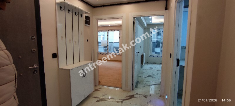 Antre Emlak'tan Kiralık Bahçelievler'de Hastane Yanı 2+1 Doğalgazlı Asansörlü Ebeveyn Banyolu Sıfır Daire