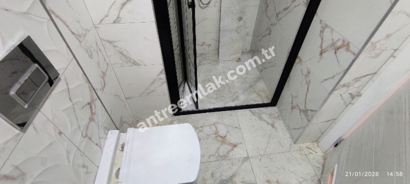 Antre Emlak'tan Kiralık Bahçelievler'de Hastane Yanı 2+1 Doğalgazlı Asansörlü Ebeveyn Banyolu Sıfır Daire