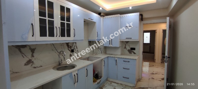 Antre Emlak'tan Kiralık Bahçelievler'de Hastane Yanı 2+1 Doğalgazlı Asansörlü Ebeveyn Banyolu Sıfır Daire