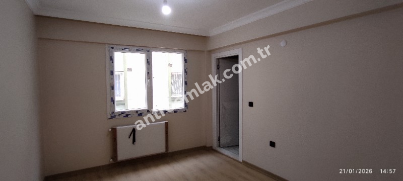 Antre Emlak'tan Kiralık Bahçelievler'de Hastane Yanı 2+1 Doğalgazlı Asansörlü Ebeveyn Banyolu Sıfır Daire