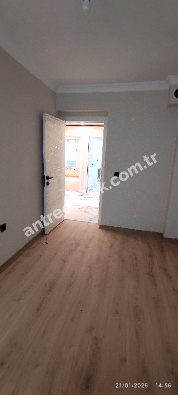Antre Emlak'tan Kiralık Bahçelievler'de Hastane Yanı 2+1 Doğalgazlı Asansörlü Ebeveyn Banyolu Sıfır Daire