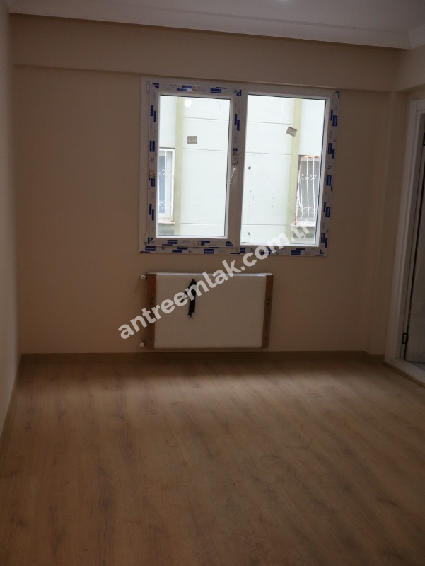 Antre Emlak'tan Kiralık Bahçelievler'de Hastane Yanı 2+1 Doğalgazlı Asansörlü Ebeveyn Banyolu Sıfır Daire
