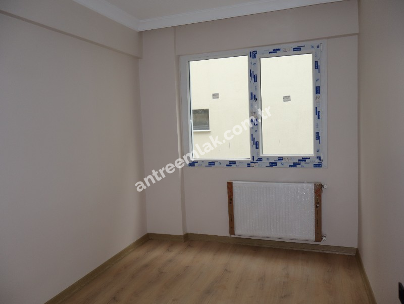 Antre Emlak'tan Kiralık Bahçelievler'de Hastane Yanı 2+1 Doğalgazlı Asansörlü Ebeveyn Banyolu Sıfır Daire