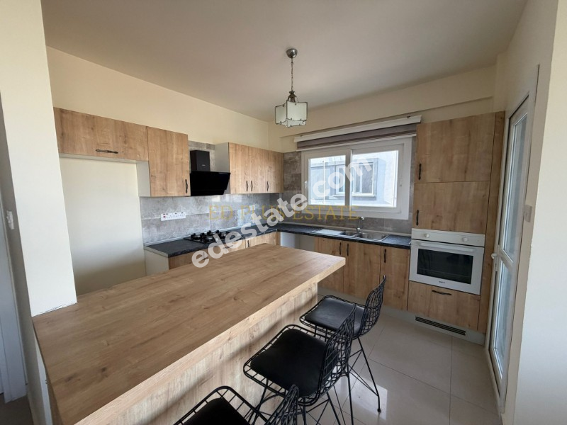 Lefkoşa Küçük Kaymaklı'da ZEMİN ÜSTÜ SATILIK 3+1 DAİRE