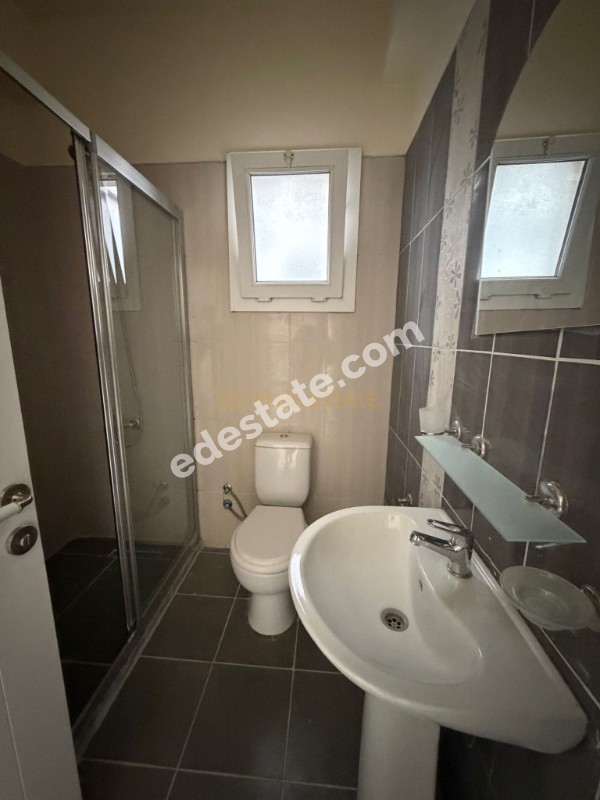 Lefkoşa Küçük Kaymaklı'da ZEMİN ÜSTÜ SATILIK 3+1 DAİRE