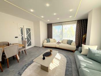 Didim'de Satılık Eşyalı 4+1 Villa