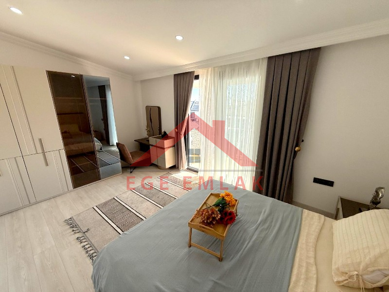 Didim'de Satılık Eşyalı 4+1 Villa