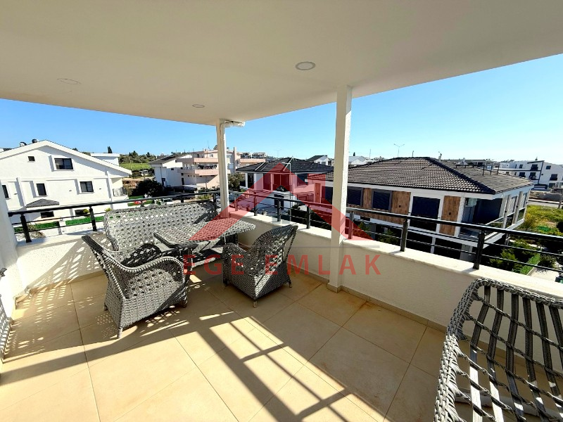 Didim'de Satılık Eşyalı 4+1 Villa