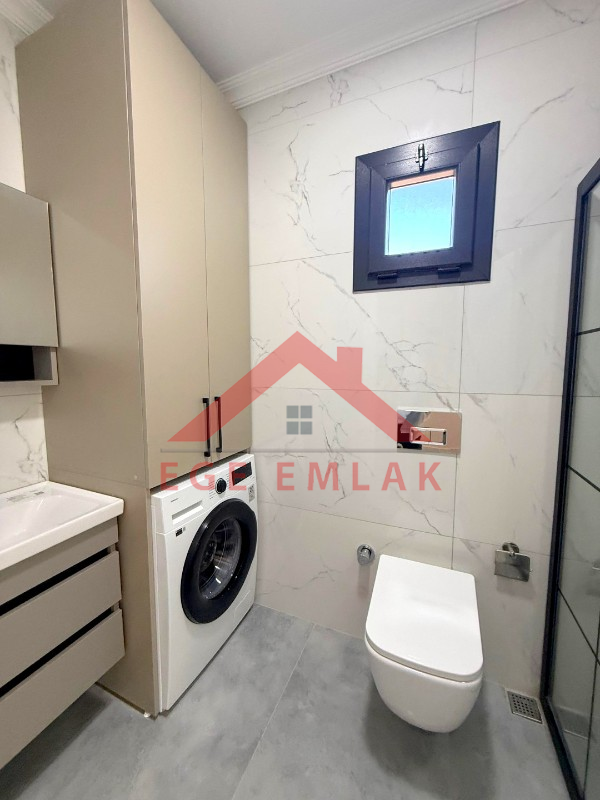 Didim'de Satılık Eşyalı 4+1 Villa