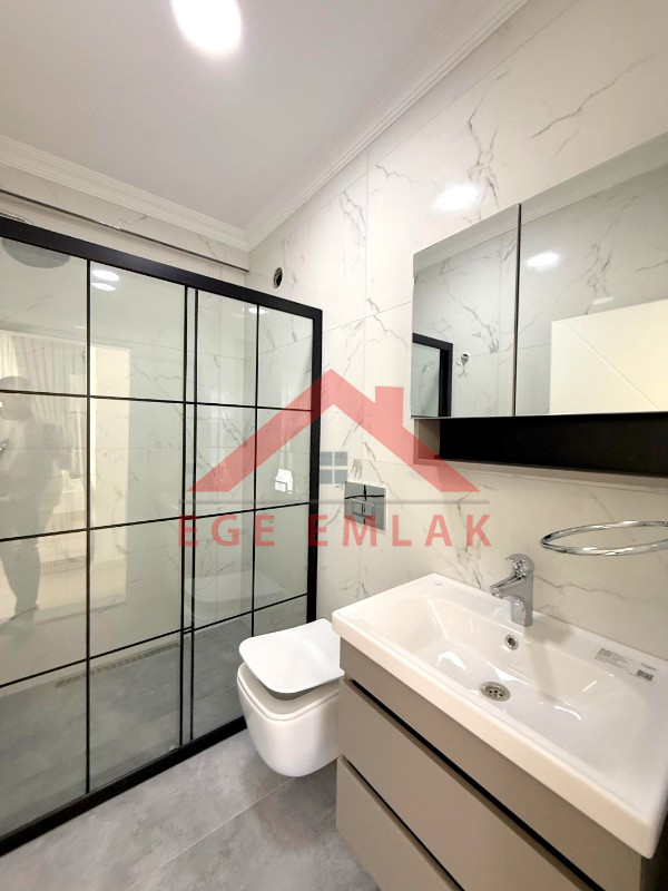 Didim'de Satılık Eşyalı 4+1 Villa