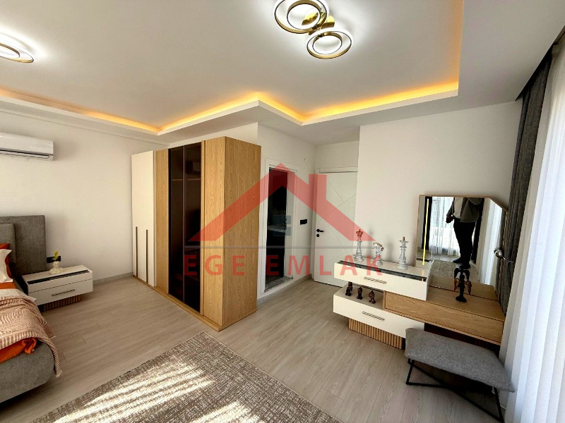 Didim'de Satılık Eşyalı 4+1 Villa