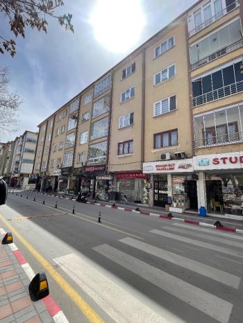 Güvenay - Çorum Albayrak Caddesi Üzeri Devren Petshop Dükkanı