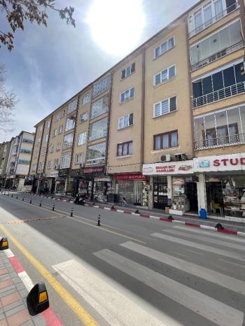Güvenay - Çorum Albayrak Caddesi Üzeri Devren Petshop Dükkanı
