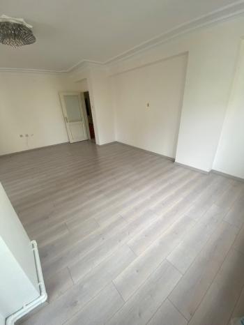 GÜVENAY - ÇORUM BAHÇELİEVLER İLKOKULU CİVARI 4+1 SATILIK DAİRE