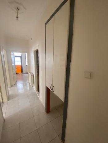 GÜVENAY - ÇORUM BAHÇELİEVLER İLKOKULU CİVARI 4+1 SATILIK DAİRE