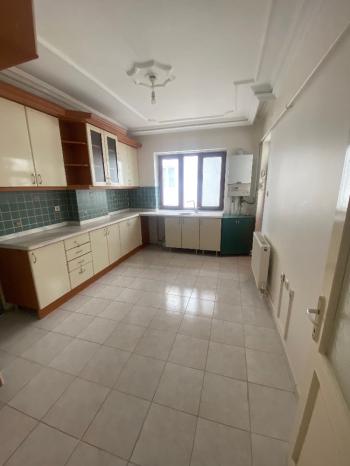 GÜVENAY - ÇORUM BAHÇELİEVLER İLKOKULU CİVARI 4+1 SATILIK DAİRE