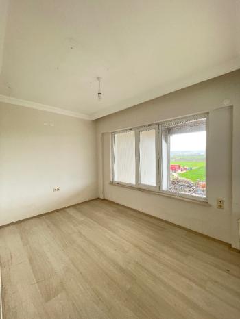 Güvenay - Çorum Traktörcüler Sitesi Kiralık Dükkan 