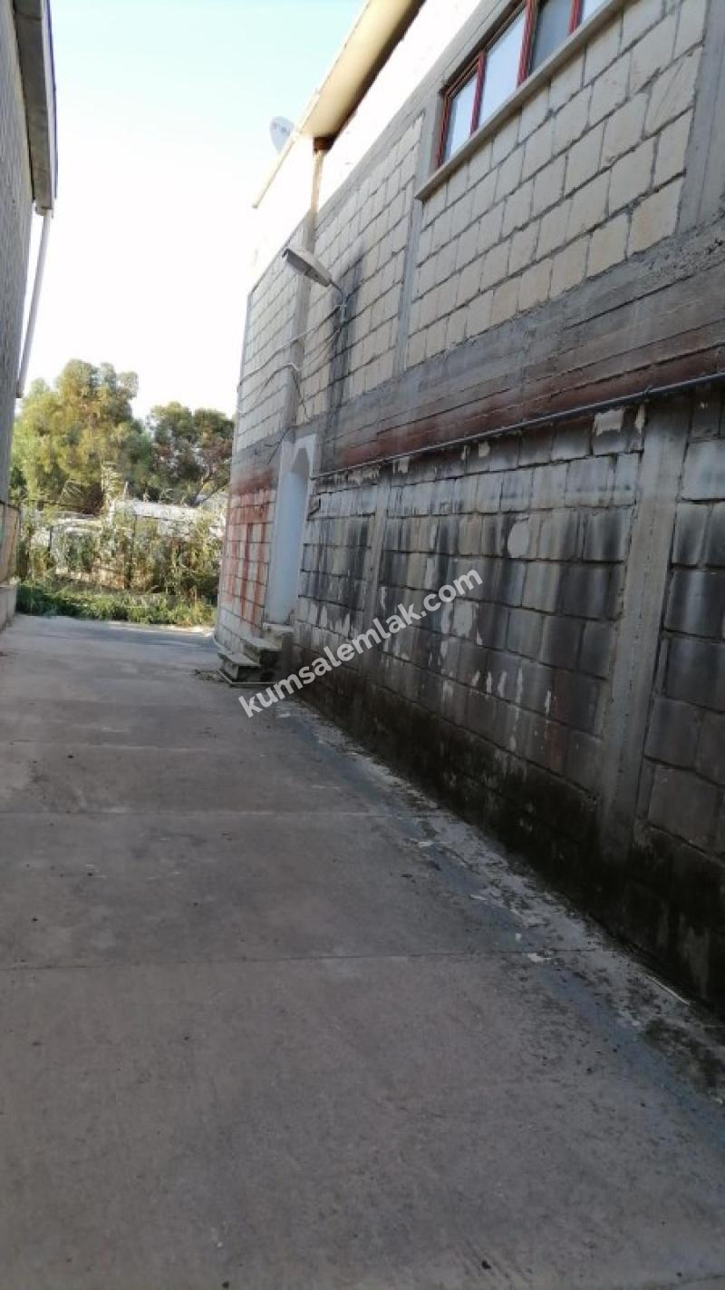 LEFKOŞA SANAYI'DA SATILIK FABRİKA 