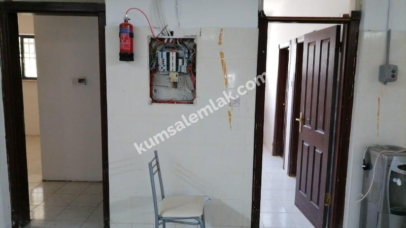 LEFKOŞA SANAYI'DA SATILIK FABRİKA 