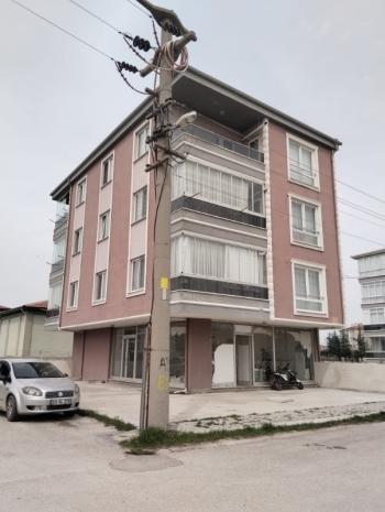AFYON ÜÇOK EMLAKTAN MARAŞEL FEVZİ ÇAKMAK MAH 80M² SATILIK DÜKKAN