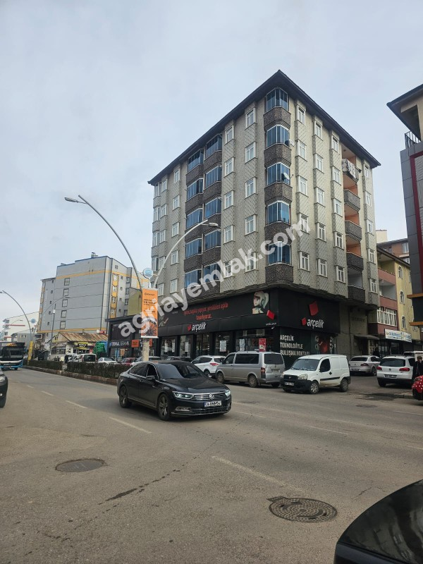 KAĞIZMAN CAD. İL TARIM'IN İLERİSİNDE 7 KATLI KOMPLE SATILIK BİNA