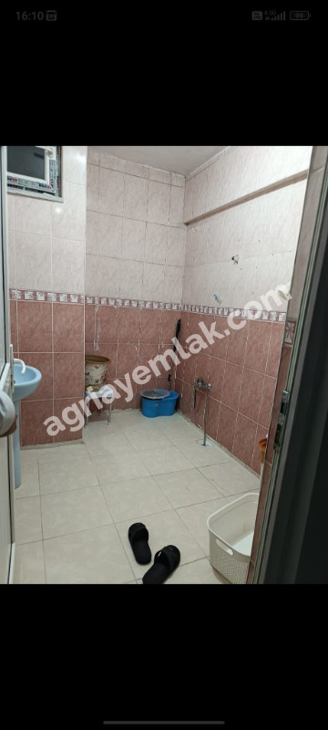 29 EKİM CADDDESİ 230 M2 7 KATLI KOMPLE SATILIK BİNA