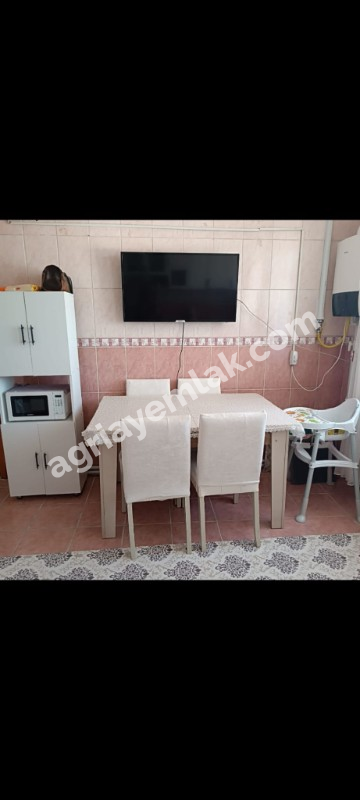 29 EKİM CADDDESİ 230 M2 7 KATLI KOMPLE SATILIK BİNA