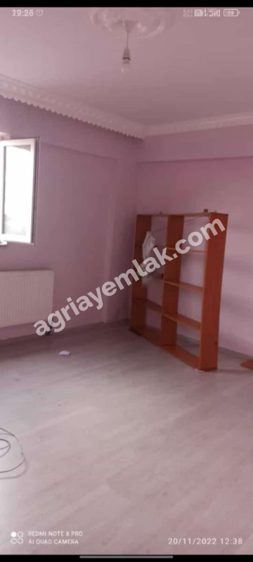 29 EKİM CADDDESİ 230 M2 7 KATLI KOMPLE SATILIK BİNA