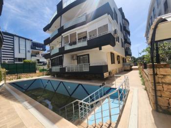 YENİ MAHALLE’DE SİTE İÇERİSİNDE 4+1 ÇATI DUBLEKS DAİRE FIRSATI!!!